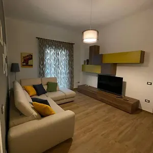 https://casa-vacanze-al-trenta3.sicilyhotelsitaly.net