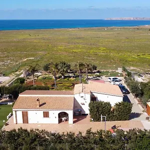 https://villa-mafaradda-a-pochi-passi-dal-mare.sicilyhotelsitaly.net